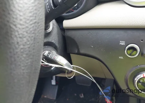 2022 Kia Sportage Lx z USA, uszkodzony, nr VIN KNDPM3AC6N7006266